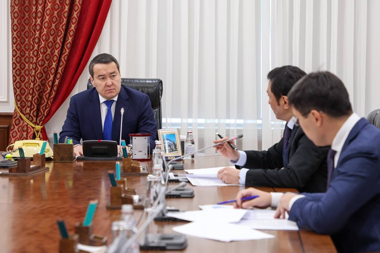 قازاقستاننىڭ ىشكى نارىعىن جانار-جاعارمايمەن قامتاماسىز ەتۋ ماسەلەسى تالقىلاندى