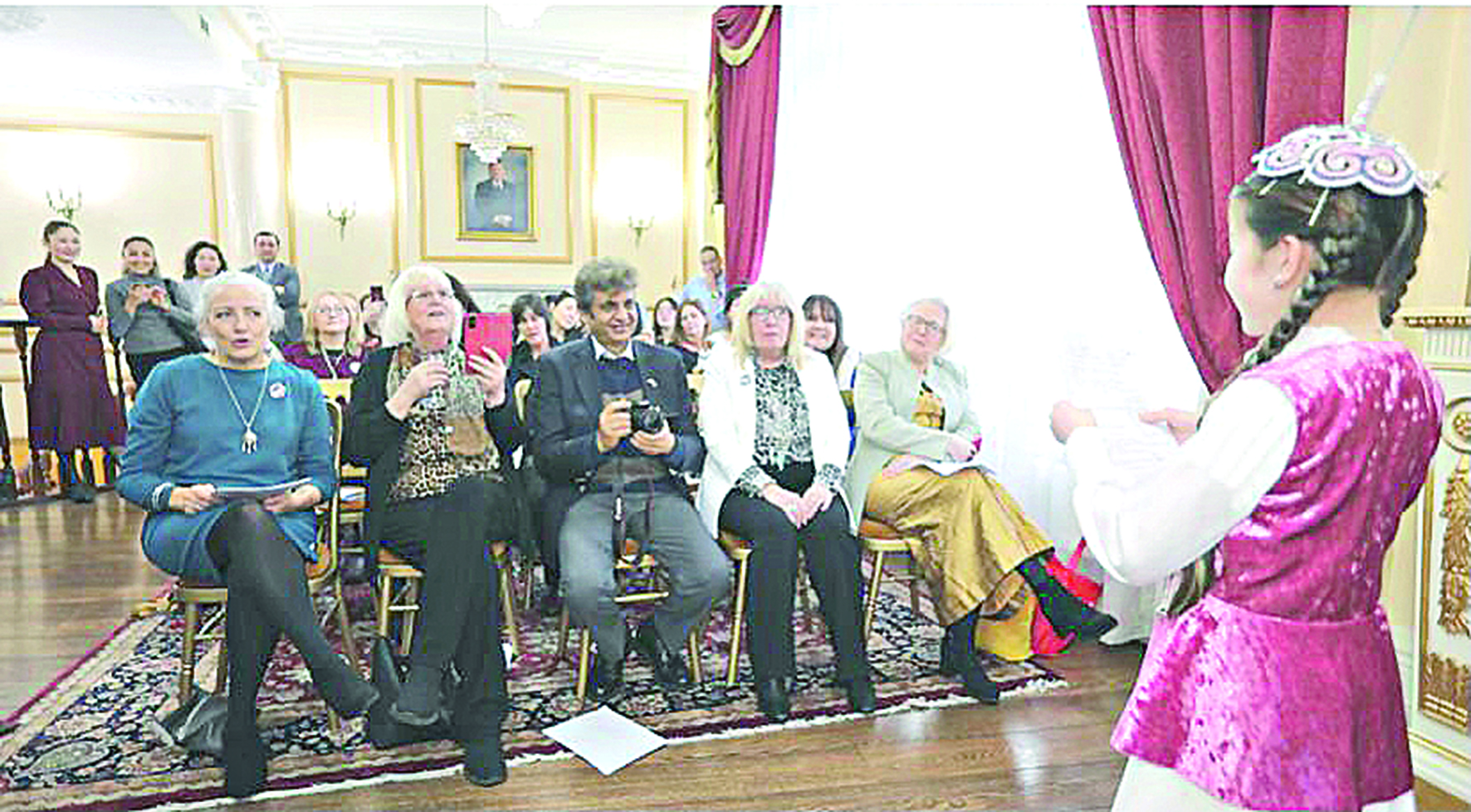 لوندونداعى قازاق ءتىلى كۋرسى