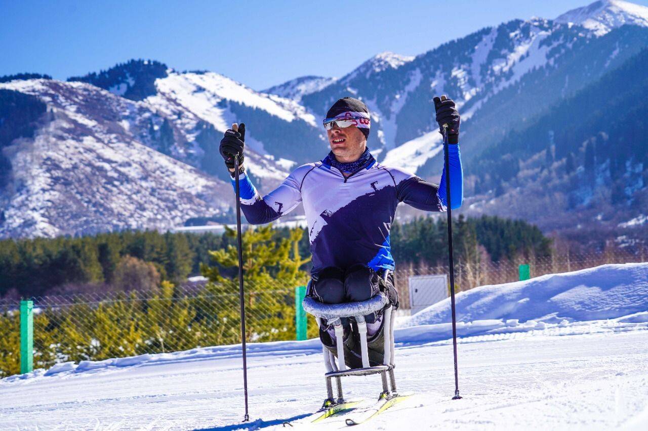 پاراسپورتشىلار پاريجگە دايىندالىپ جاتىر