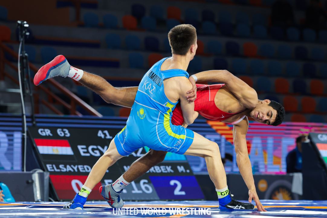 «كلاسسيكتەردىڭ» توعىز جۇلدەسى