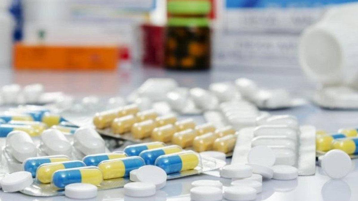 قىمبات دارىگە قور ارقىلى قول جەتكىزدى