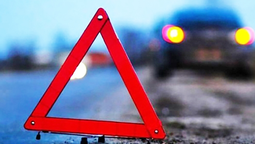 اتىراۋدا ءبۇتىن ءبىر وتباسى جول اپاتىنان قازا تاپتى