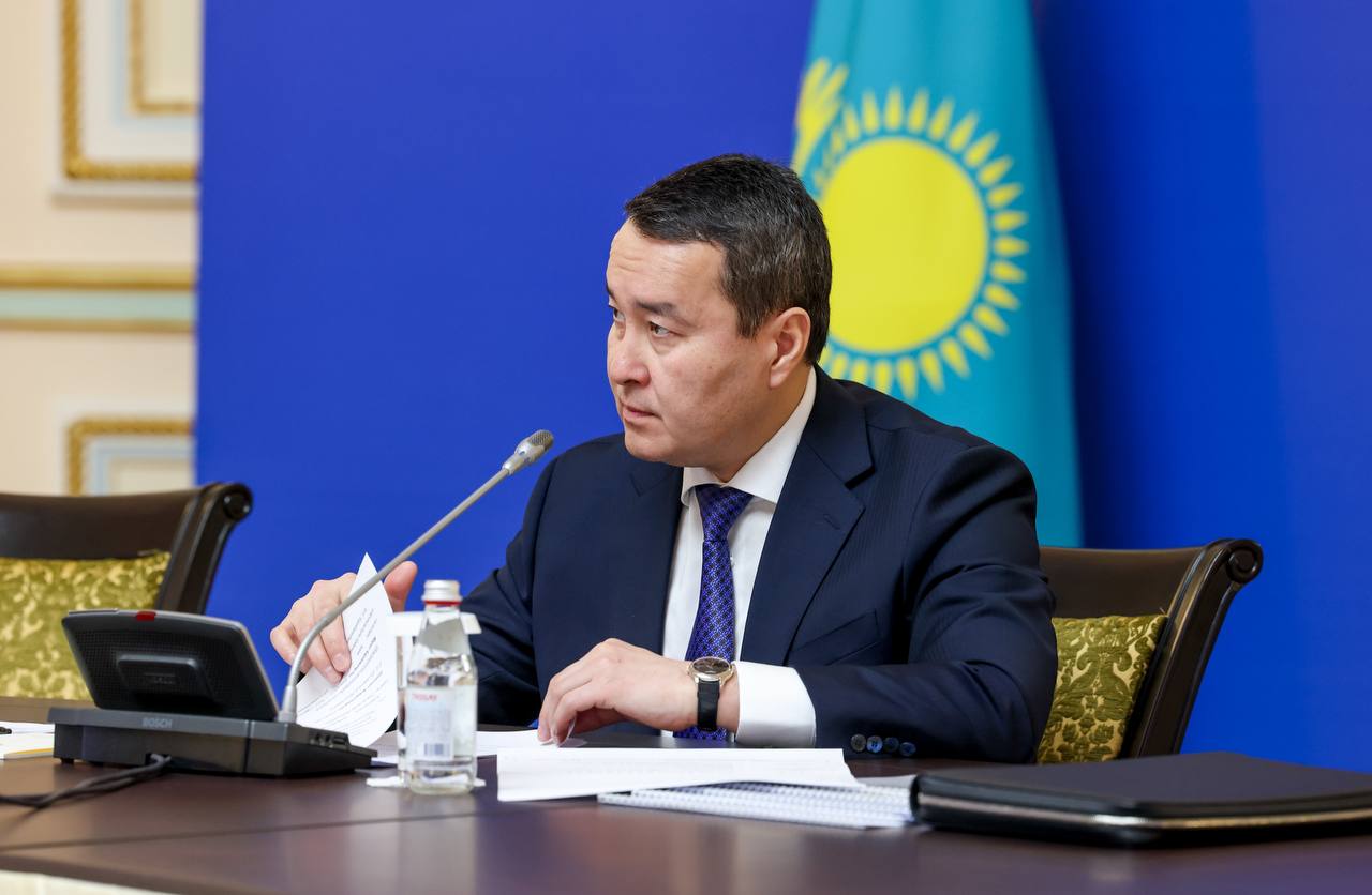 تۇركيا مەن سيرياداعى جاعداي الماتىعا ساباق بولۋى ءتيىس - سمايىلوۆ