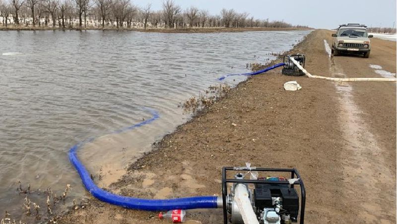 اقتوبە كوشەلەرىن دە سۋ باستى