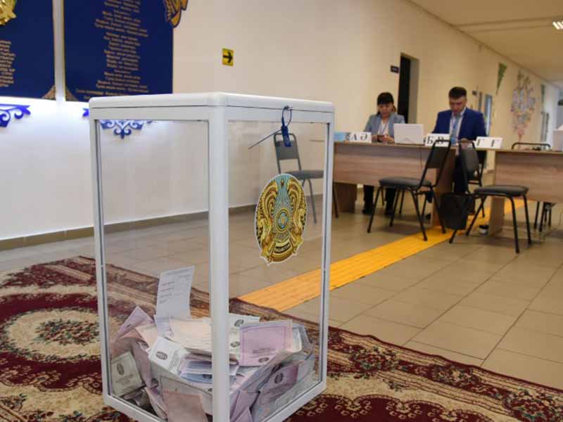 ەل ەرتەڭىنە سەنىمدى