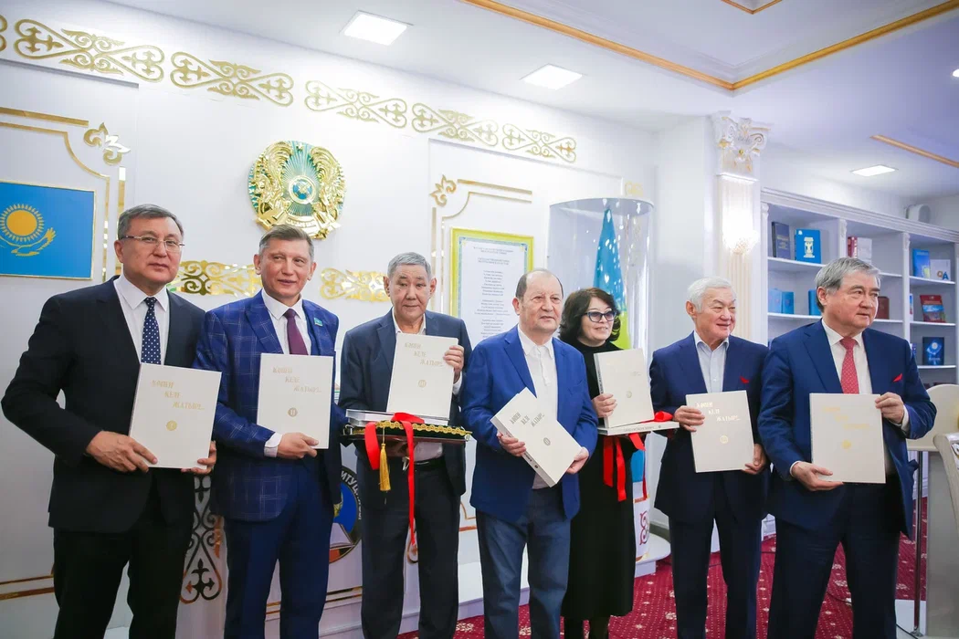 «كوپەن كەلە جاتىر!...»