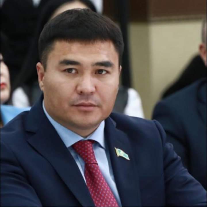 اتىراۋ وبلىستىق ءماسليحاتىنىڭ توراعاسى سايلاندى