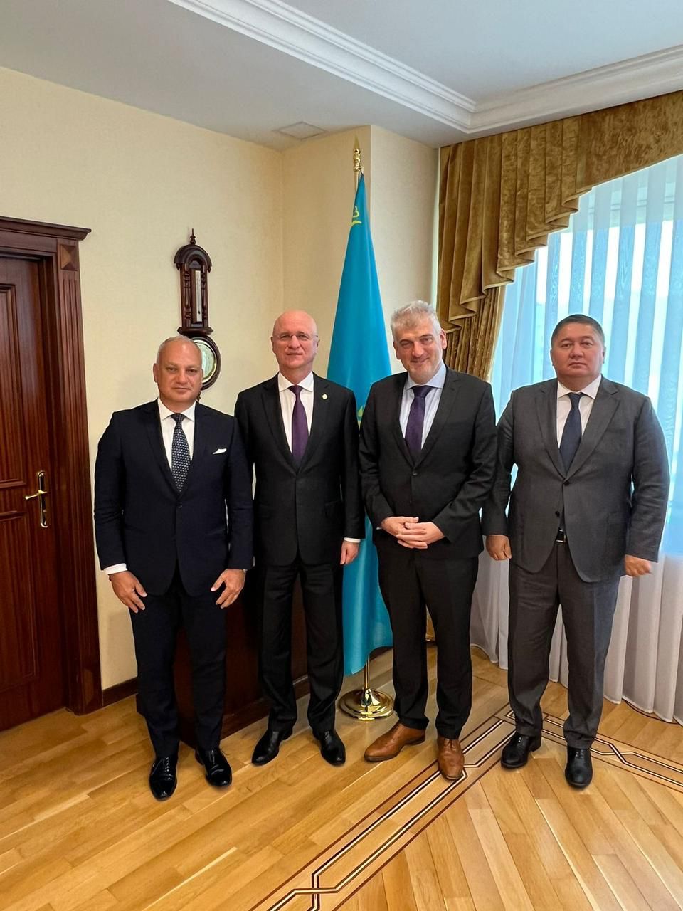 قازاقستان مەن ەۋروپالىق وداق ازاماتتىق اۆياتسيا سالاسىنداعى ىنتىماقتاستىقتى كەڭەيتۋدە