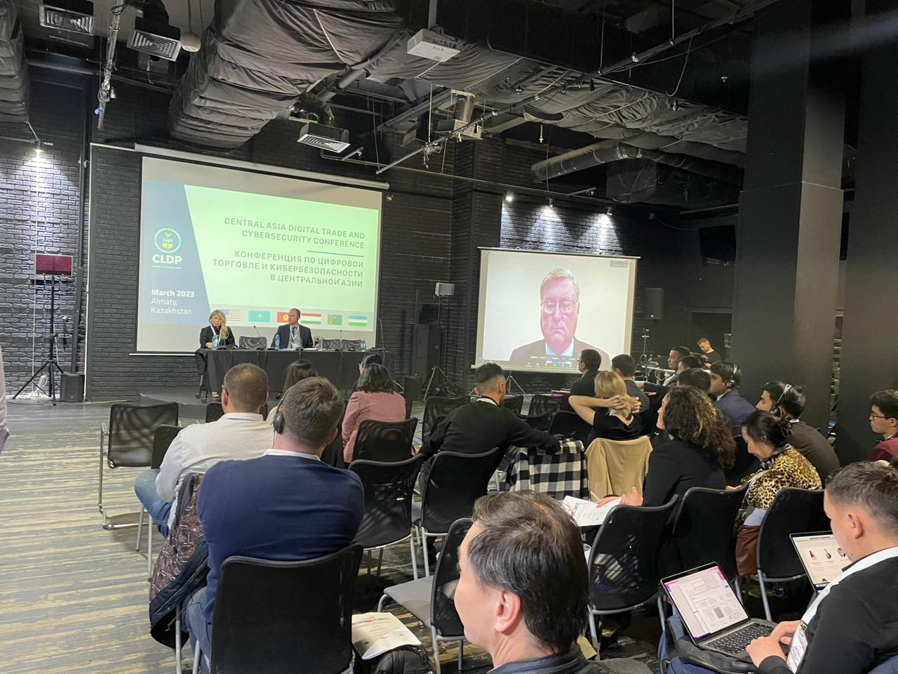 كيبەرچەمپيوندار قوعامداستىعى