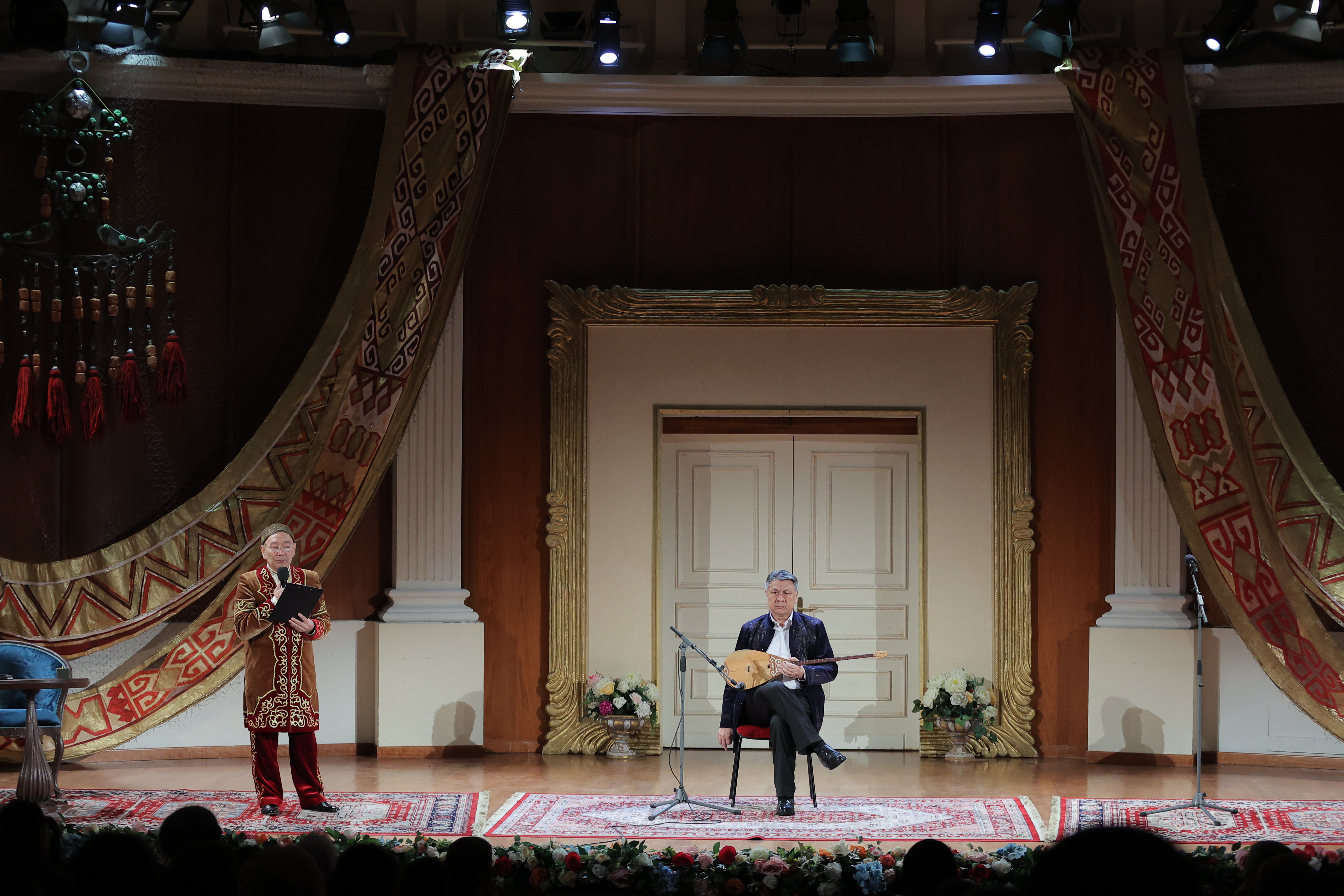 رۋحتى سازدىڭ ساردارى