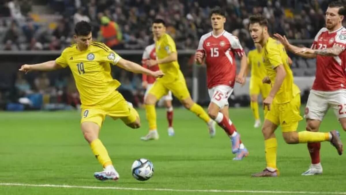 قازاقستان فۋتبولدان فيفا رەيتينگىندە جوعارىلادى