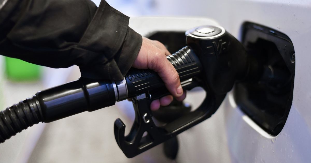 سۇيىق وتىن ساتۋعا شەكتەۋ ەنگىزگەن ستانسالارعا شارا قولدانىلادى