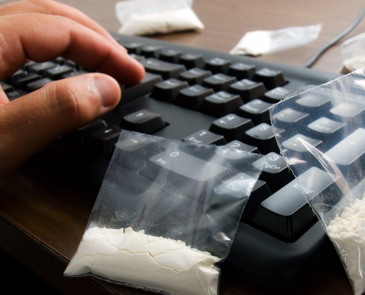 ماڭعىستاۋدا ەسىرتكى جارنامالاعان 15 سايت بۇعاتتالدى