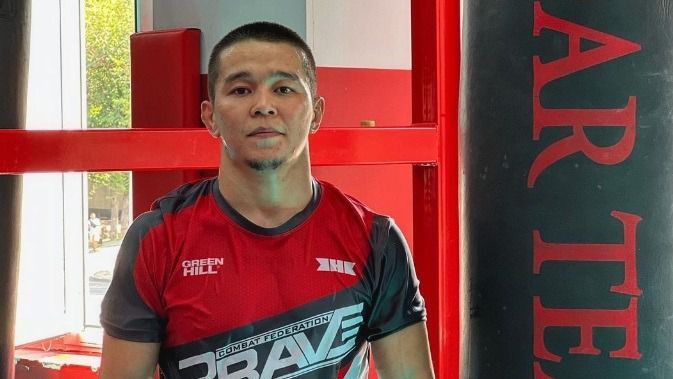 تاعى ءبىر قازاق UFC-مەن كەلىسىمشارتقا وتىردى