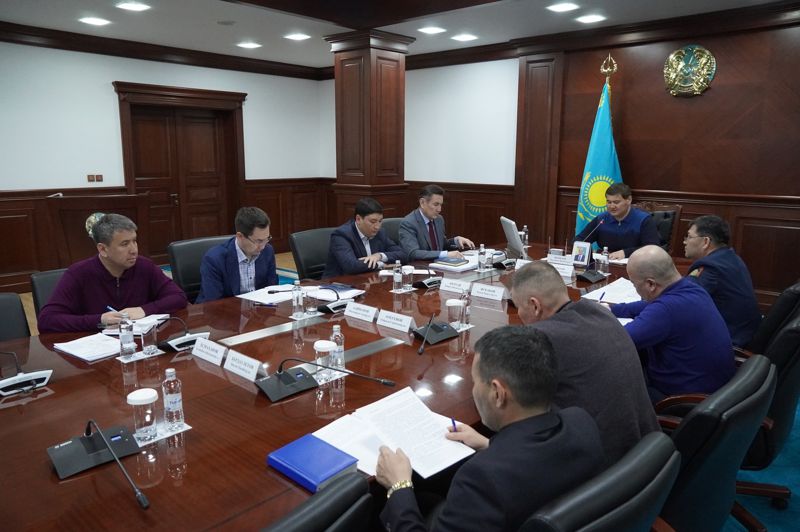 قىزىلوردا وبلىسىنىڭ اكىمى جاسوسپىرىمدەر اراسىنداعى توبەلەسكە بايلانىستى شۇعىل جيىن وتكىزدى