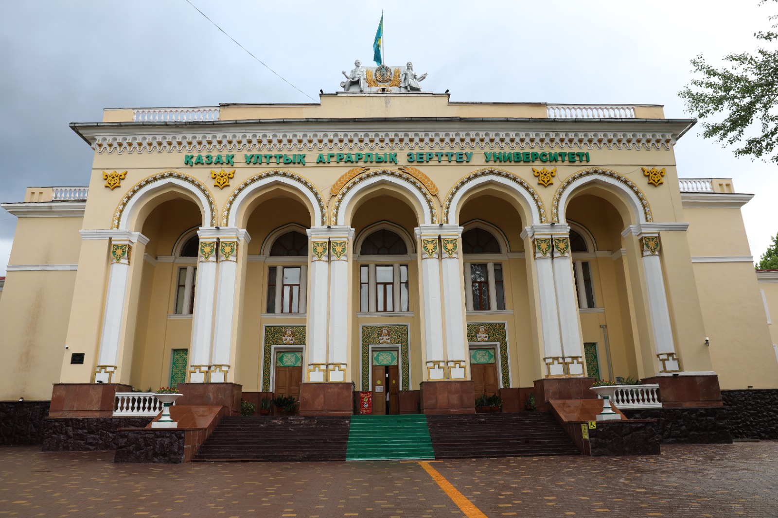 اگرارلىق زەرتتەۋ ۋنيۆەرسيتەتىنىڭ الەۋەتى