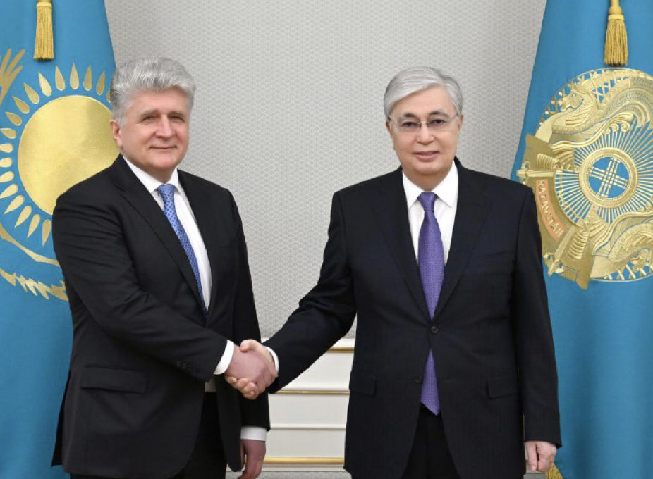 پرەزيدەنت بۇۇ باس حاتشىسىنىڭ ساياسي ماسەلەلەر جونىندەگى كومەكشىسىن قابىلدادى