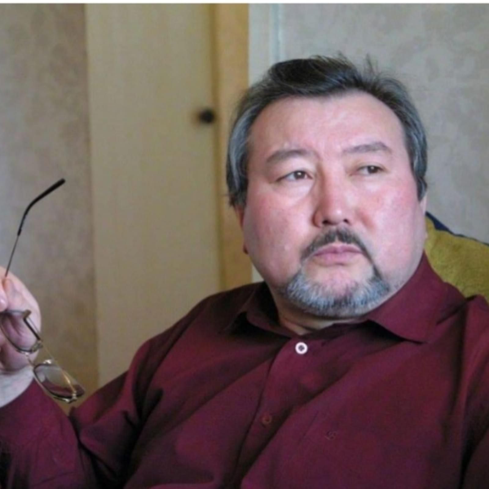 اسپان پاراعىنا جازىلعان جىرلار