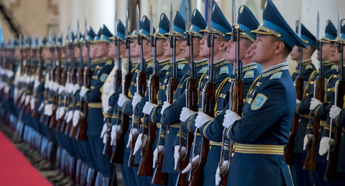 بۇگىن – مەملەكەتتىك كۇزەت قىزمەتى كۇنى