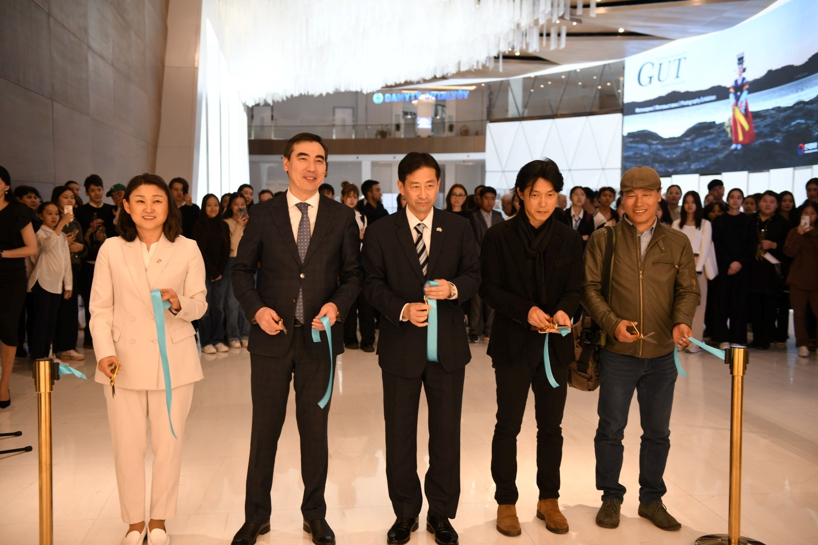 كورەي فوتوسۋرەتشىلەرىنىڭ كورمەسى