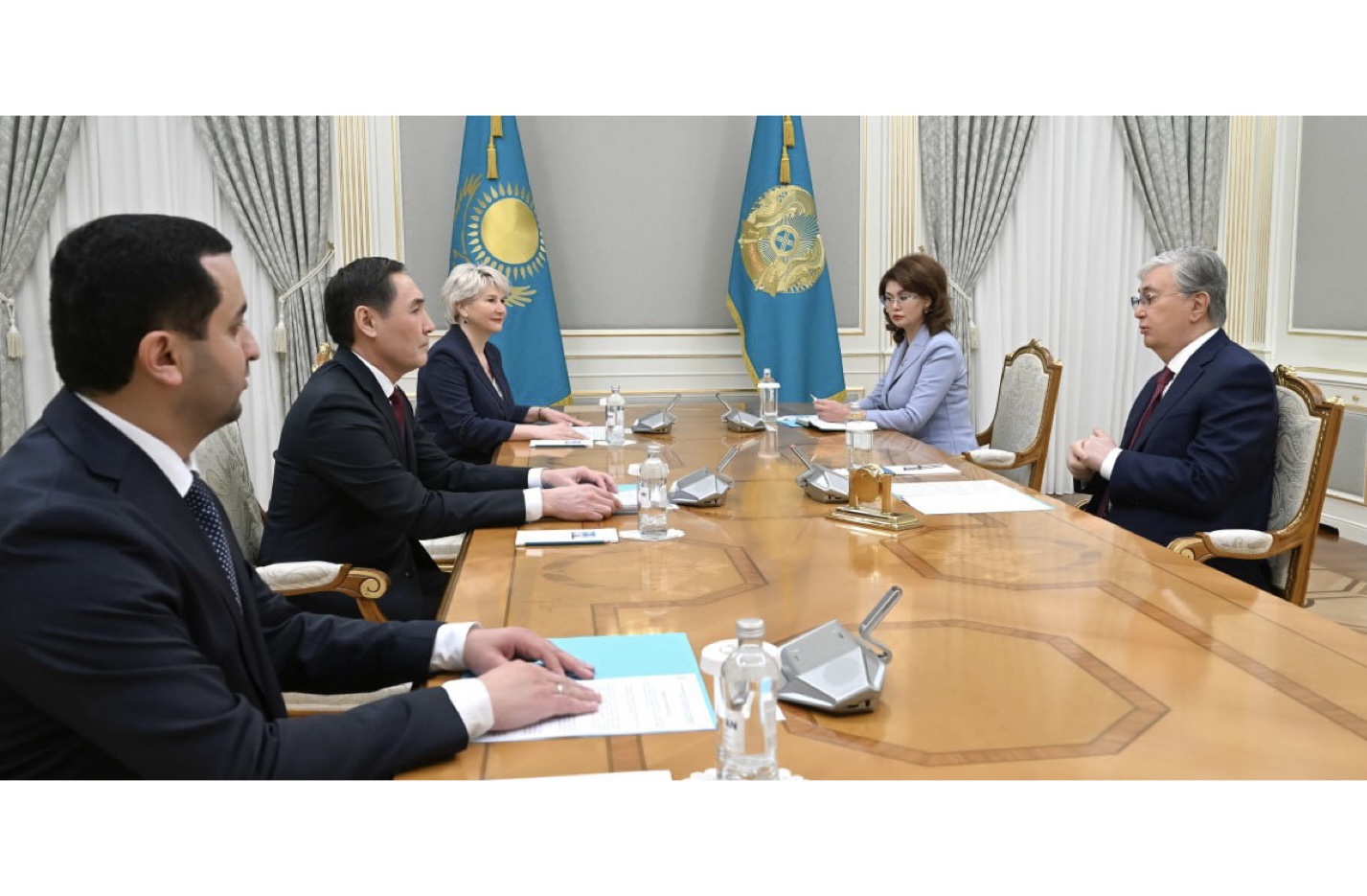 مەملەكەت باسشىسى قحا توراعاسىنىڭ ورىنباسارلارىن قابىلدادى