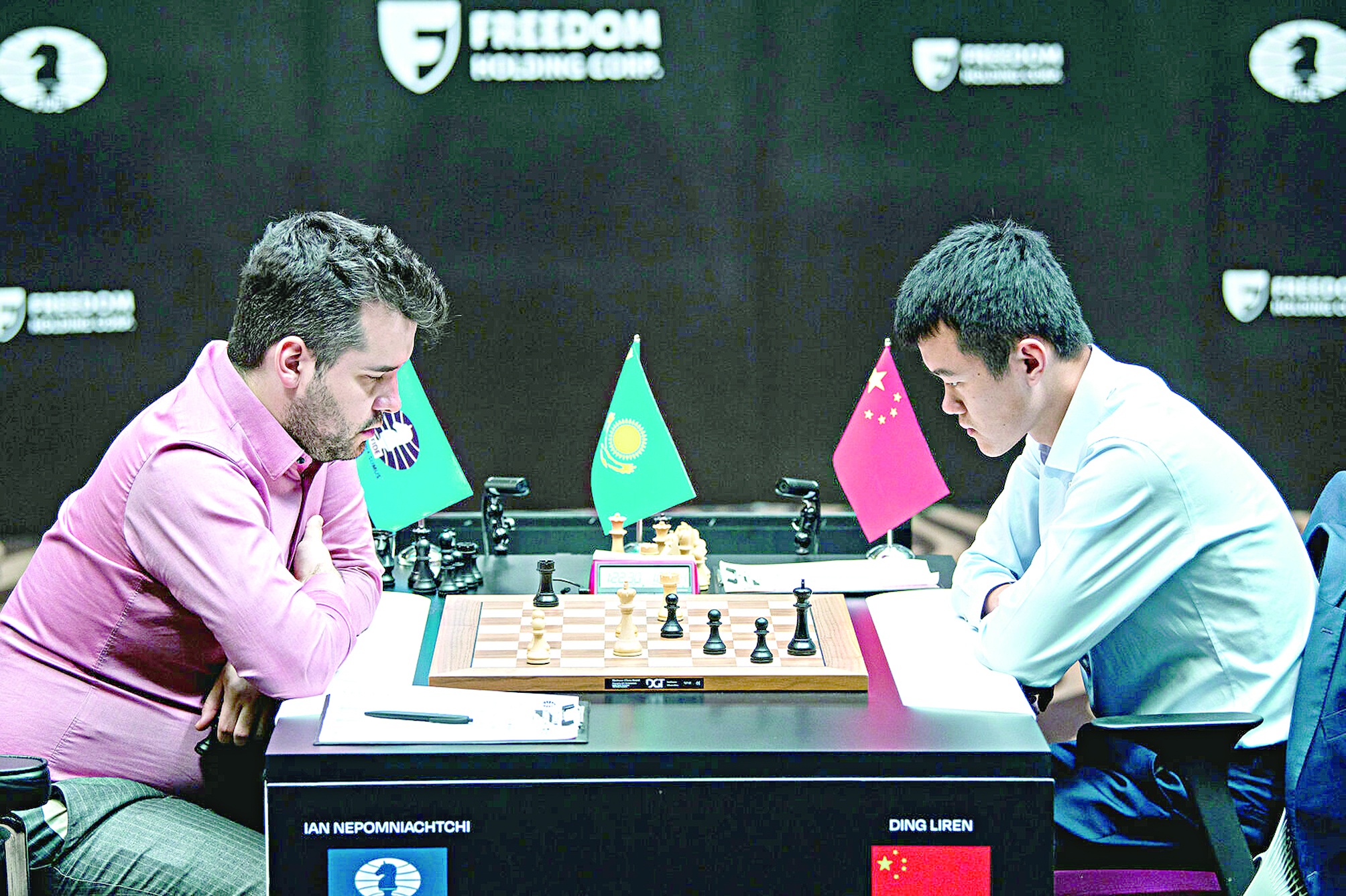 نەپومنياششي كوشباسشىلىقتى ساقتاپ تۇر