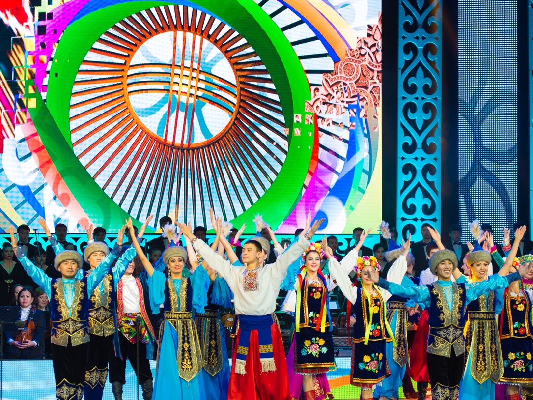 تۇراقتىلىق پەن تۇتاستىق تۇعىرى