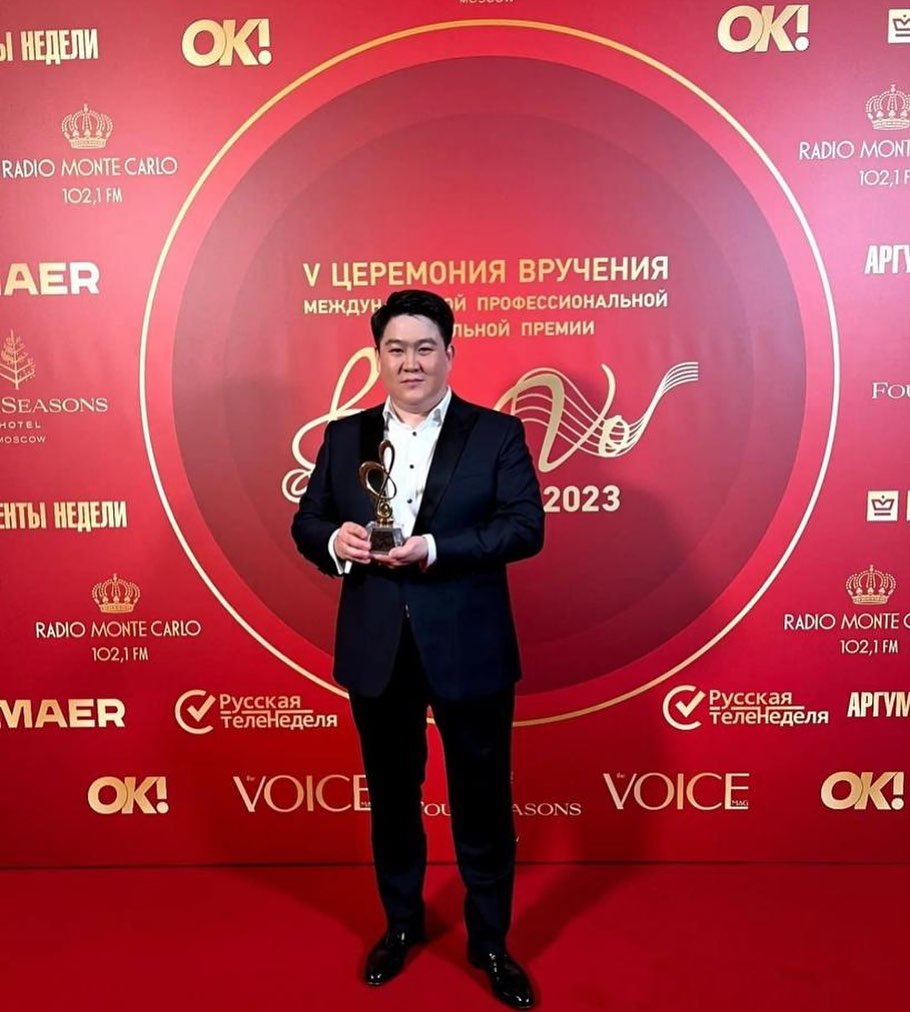 قازاق ونەرپازى حالىقارالىق سىيلىقتىڭ يەگەرى اتاندى