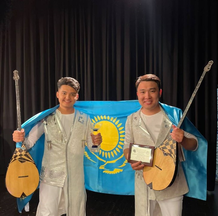 دۇنيە ءجۇزىن مويىنداتقان دۋەت