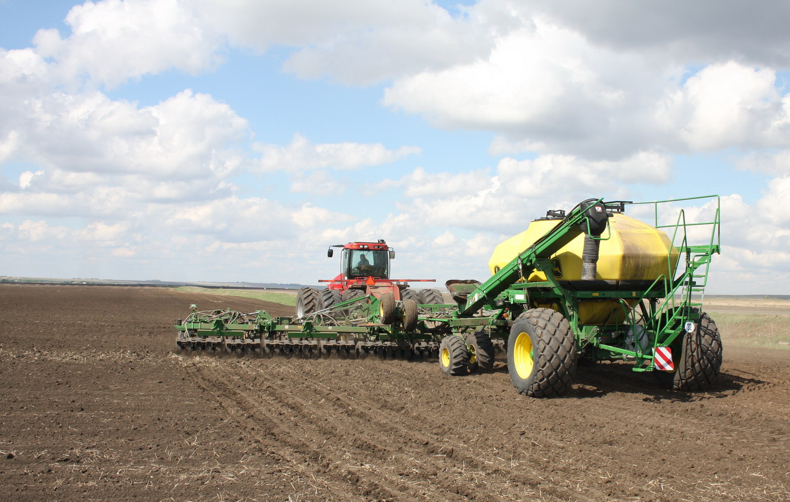 تالاپايعا تۇسكەن تەلىمدەر