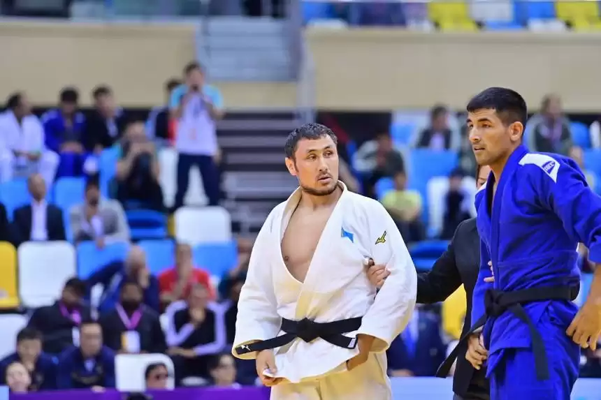 پارا دزيۋدوشى ەرعالي شامەي ازيا چەمپيونى اتاندى