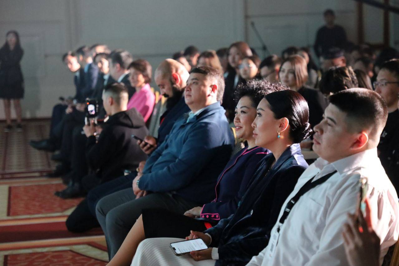 مەملەكەت مەدياسىندا قازاق ءتىلىنىڭ ۇلەسى ارتىپ كەلەدى