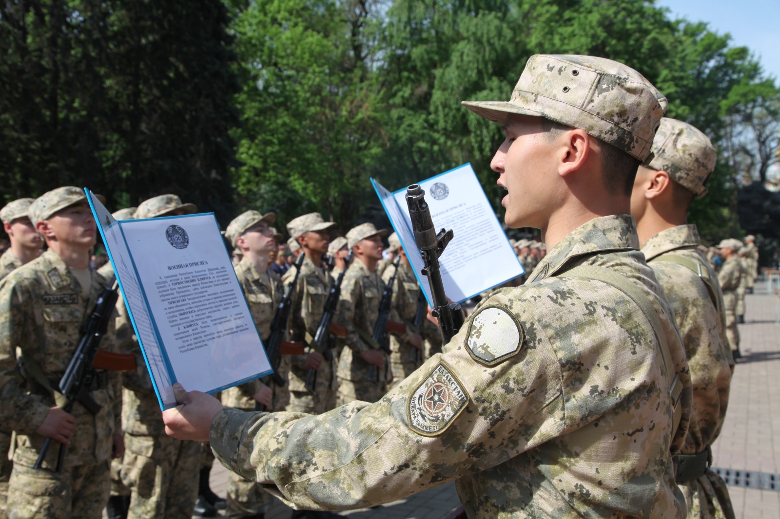 شەكاراشى ساربازدار انت قابىلدادى