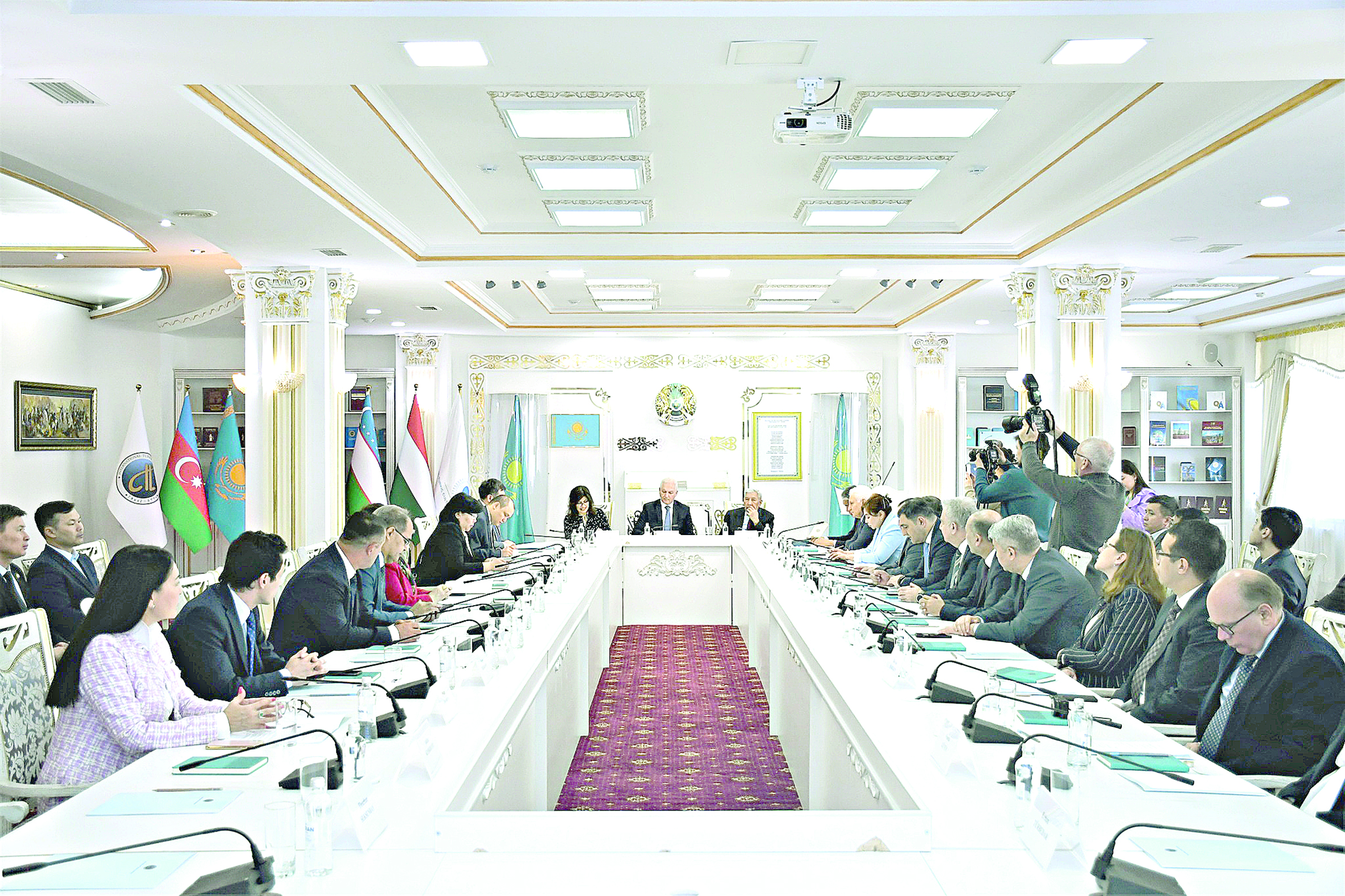 تۇگەل تۇركىنىڭ تۇلعاسى