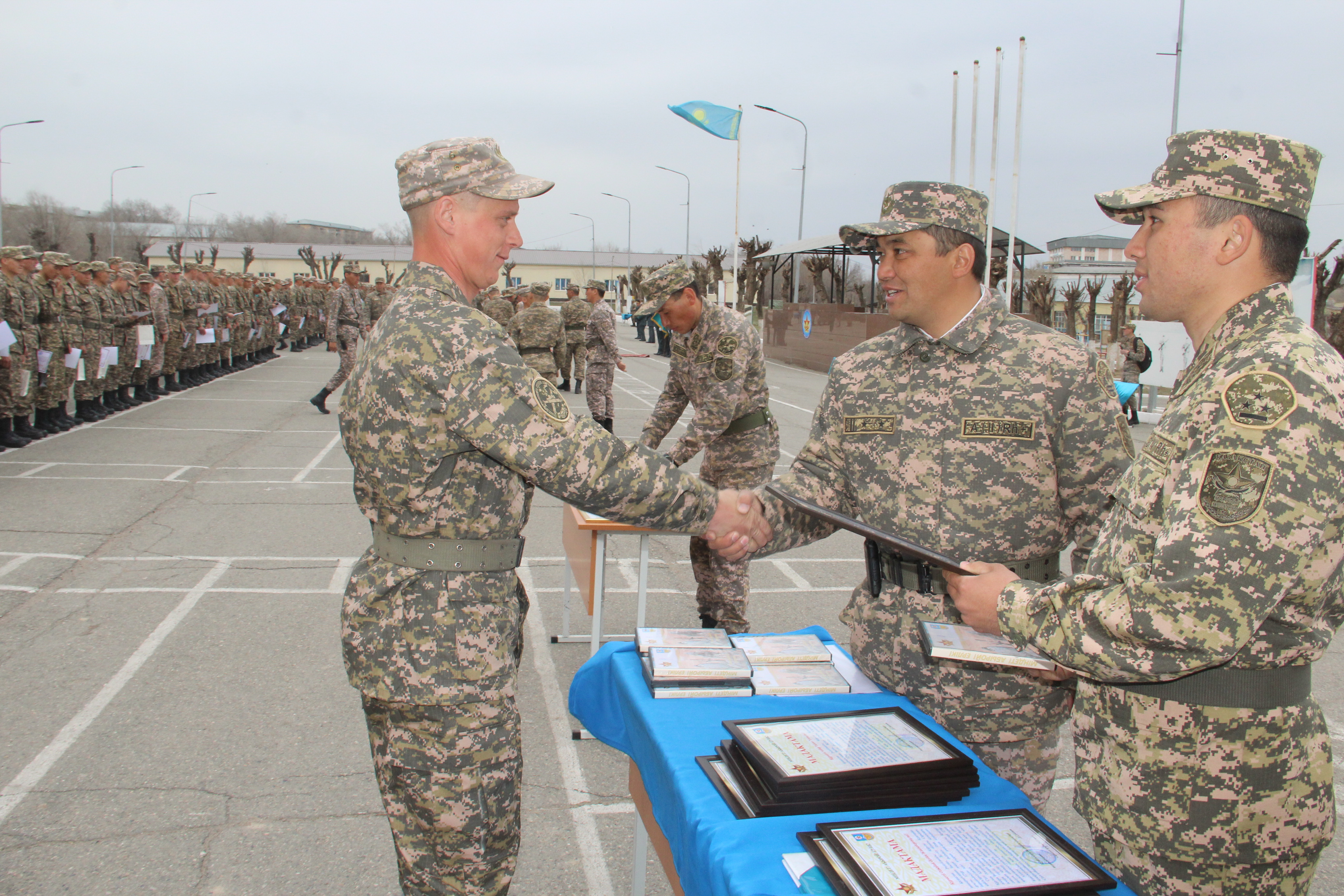 ساقاداي ساي ساربازدار