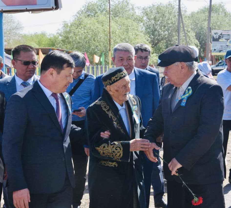 سىر ساربازدارىنا قۇرمەت