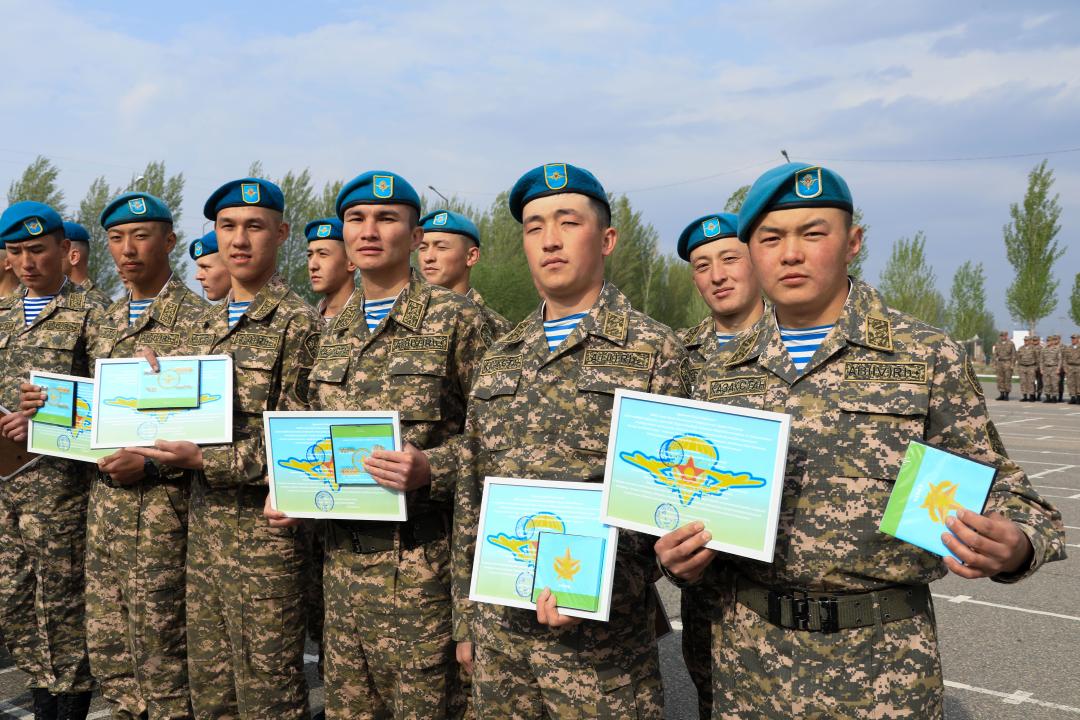 ەل قورعاۋ – ەرگە پارىز