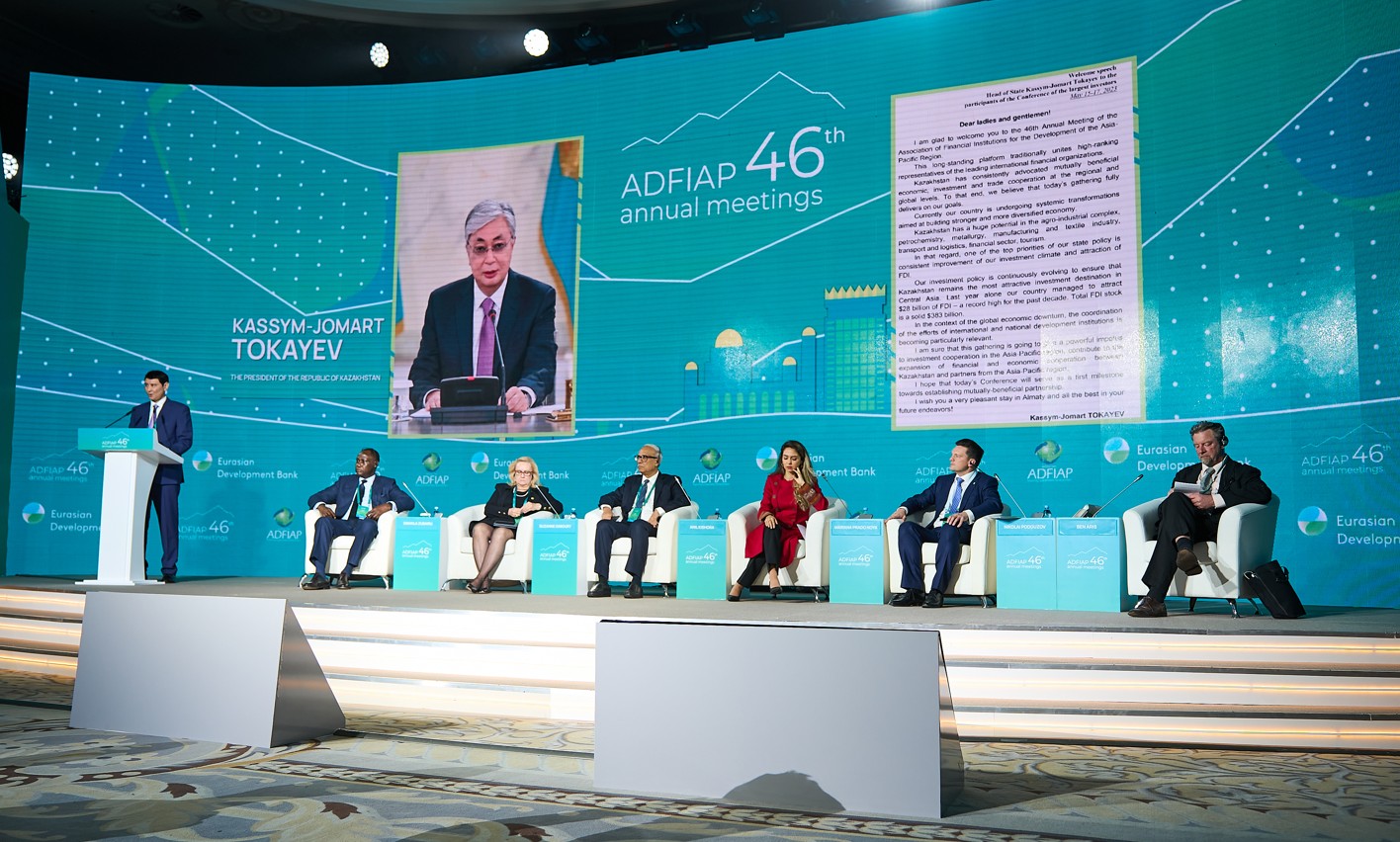 ينۆەستيتسيا تارتۋدان ورتالىق ازيادا كوشباسشىمىز