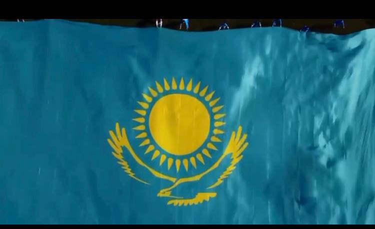 لاتۆياداعى وتانداستار ەرەكشە فلەشموب ۇيىمداستىردى