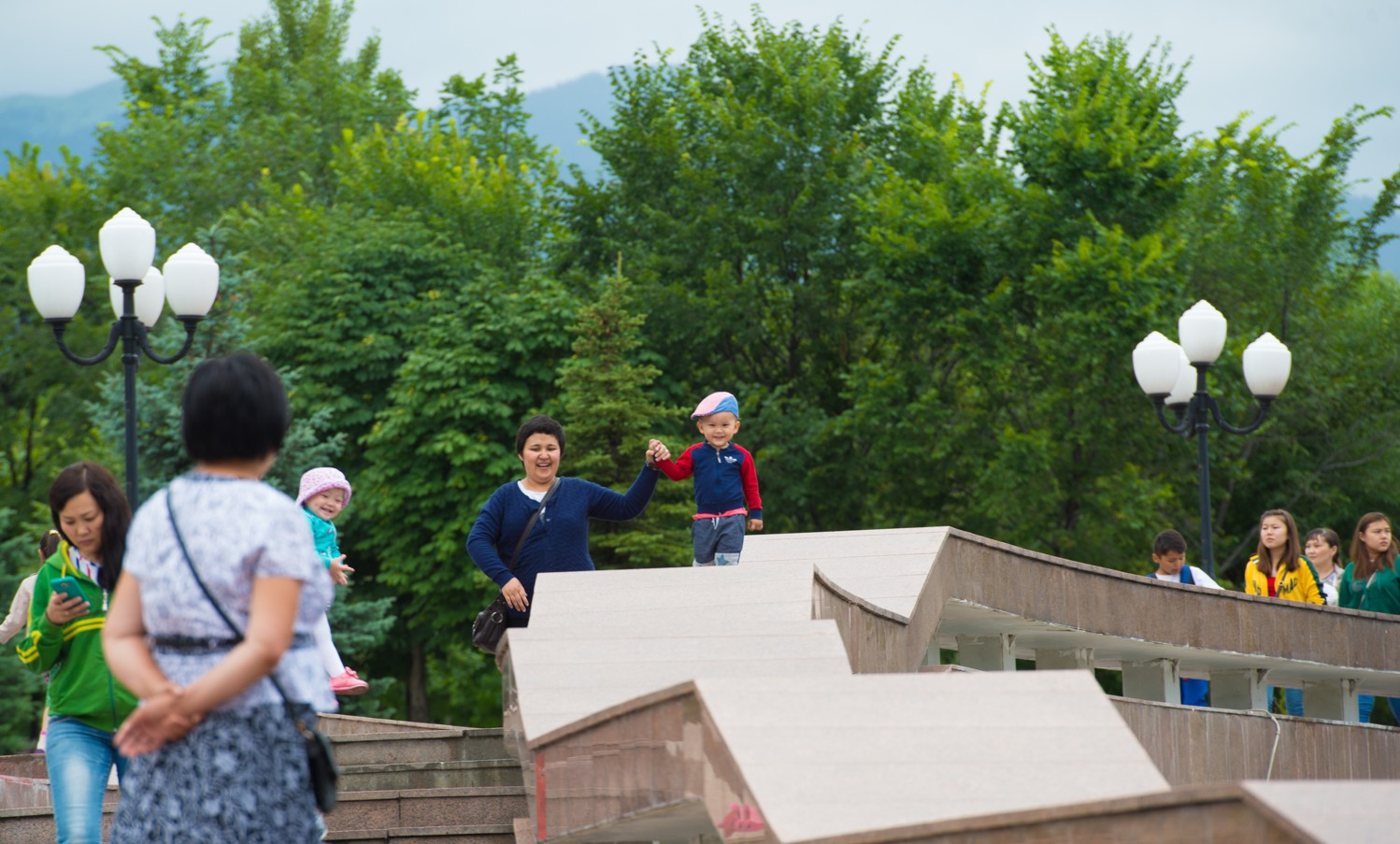 «دەمىككەن» دەموگرافيا