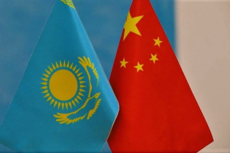 پرەزيدەنت: ۆيزاسىز رەجىم ءتۋريزمدى دامىتادى