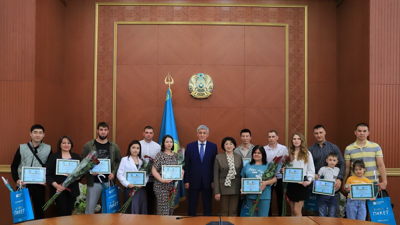 يپوتەكانىڭ يگىلىگىن كورەدى