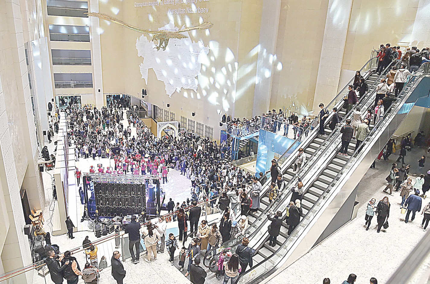 مۋزەي ءتۇنىنىڭ كەرەمەتى