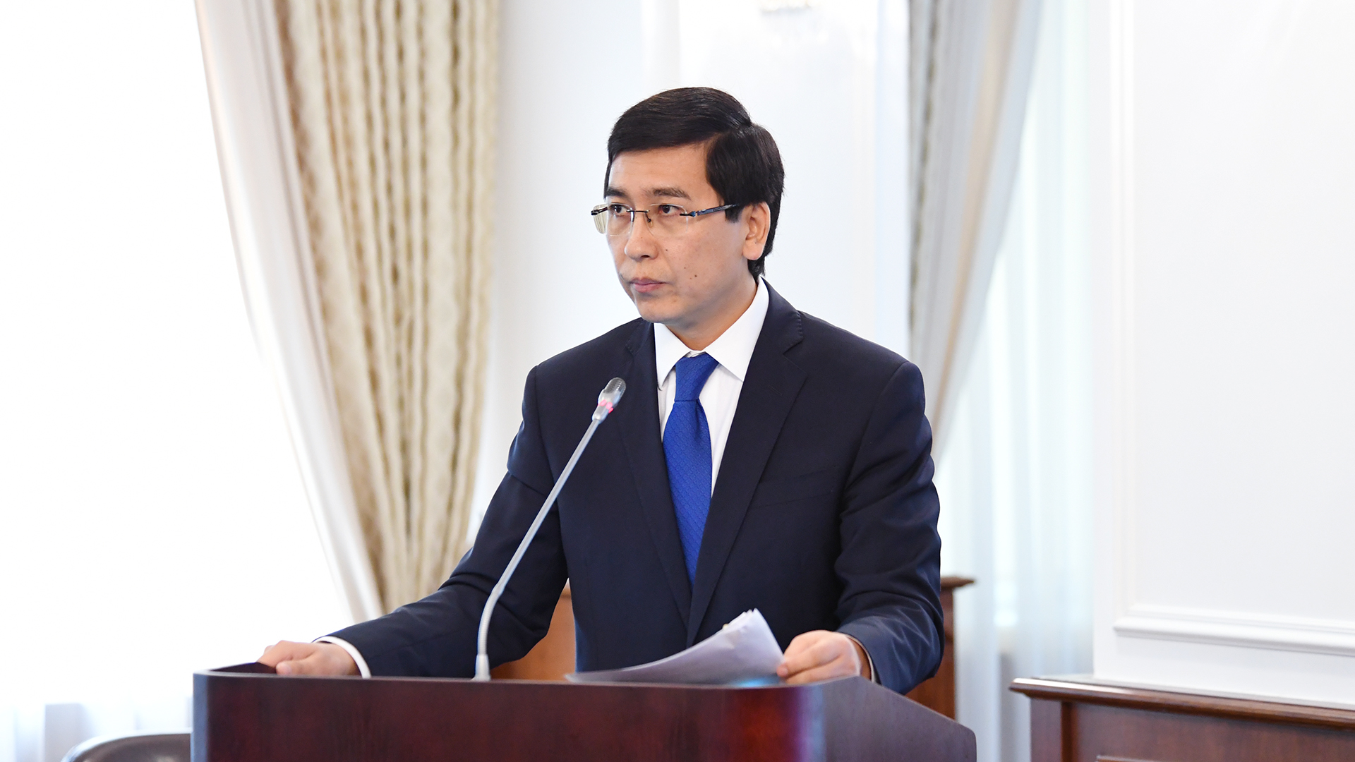 «ۇناسا دا, ۇناماسا دا قابىلداۋ كەرەك»: ايماعامبەتوۆ وقۋ جىلىن ۇزارتۋعا قاتىستى پىكىر ءبىلدىردى