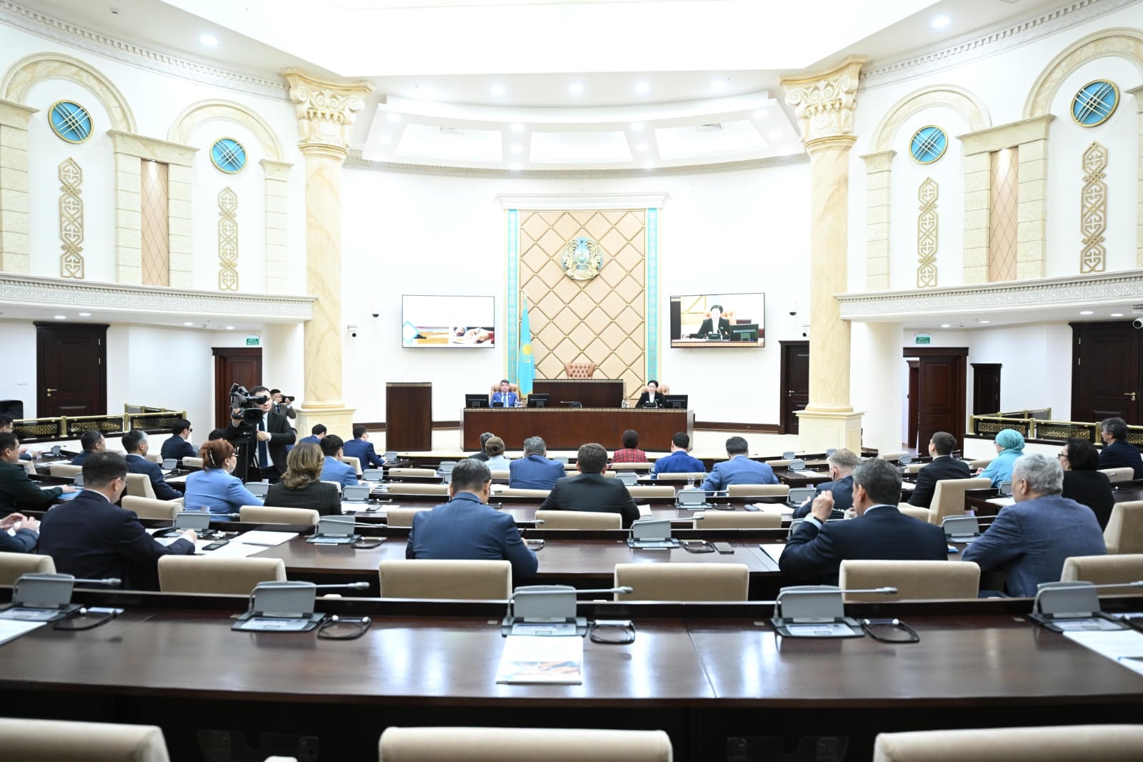 شاعىن جانە ورتا بيزنەس – ماڭىزدى سالا