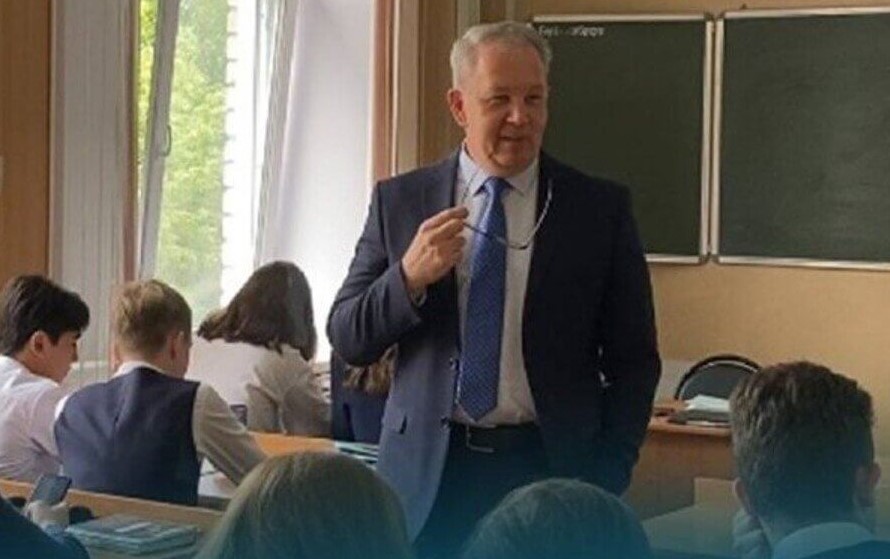 پەتروپاۆلدىق ۇستاز قازاقستان تاريحى بويىنشا ءموبيلدى قوسىمشا ويلاپ تاپتى