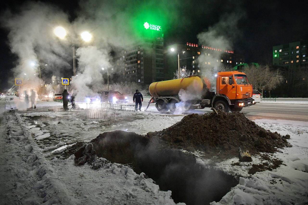 ەكىباستۇز تۇرعىندارى قالانى تاستاپ كوشىپ جاتىر