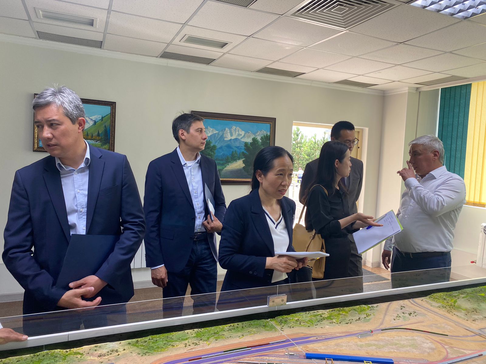 قىتاي دەلەگاتسياسى جاركەنت جەرىندە