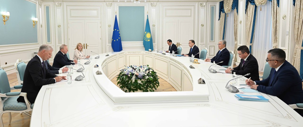 «انام قازاقستاندا التى جىل ءومىر ءسۇردى»: يانۋش ۆويچەحوۆسكي پرەزيدەنتكە ريزاشىلىعىن ءبىلدىردى