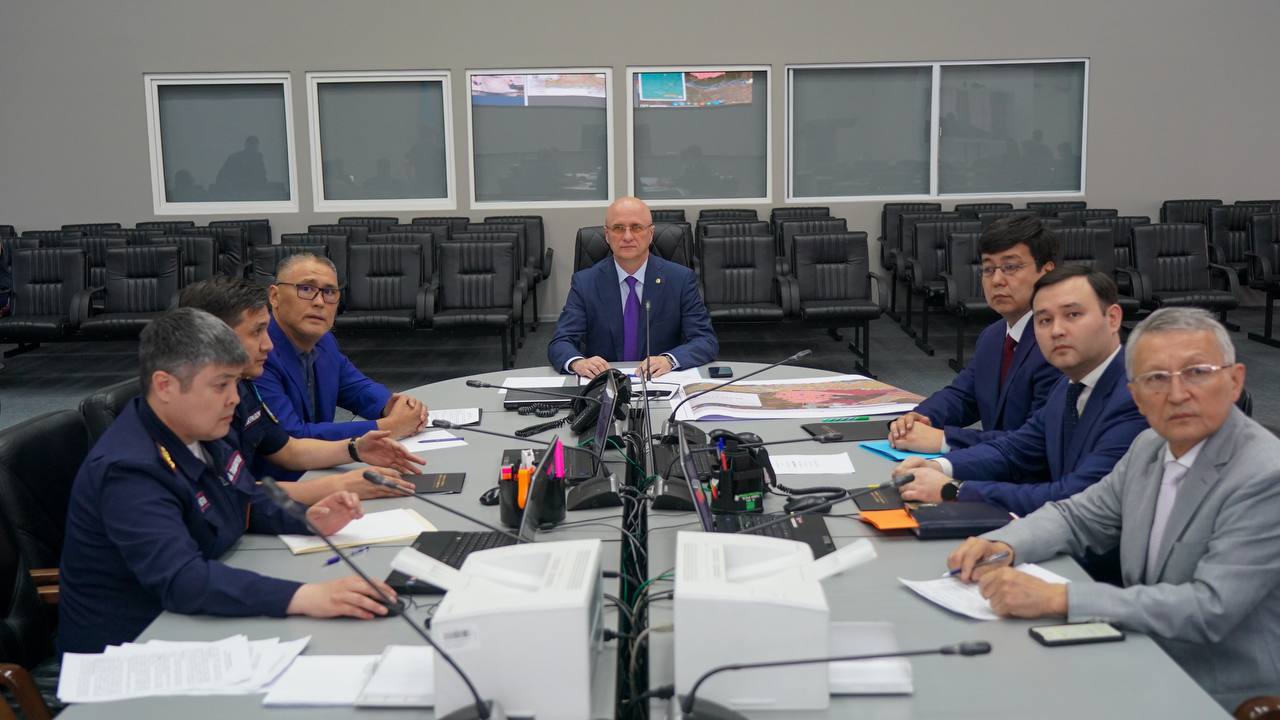 اباي وبلىسىنداعى ورمان ءورتىن سوندىرۋگە تاعى 4 تىكۇشاق جىبەرىلەدى